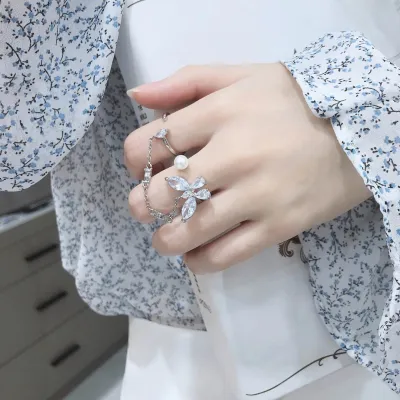 Unique Pearl Design Adjustable Silver Butterfly Ring Set